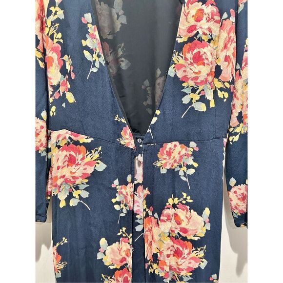 ZARA floral wrap Dress - Picture 2 of 6